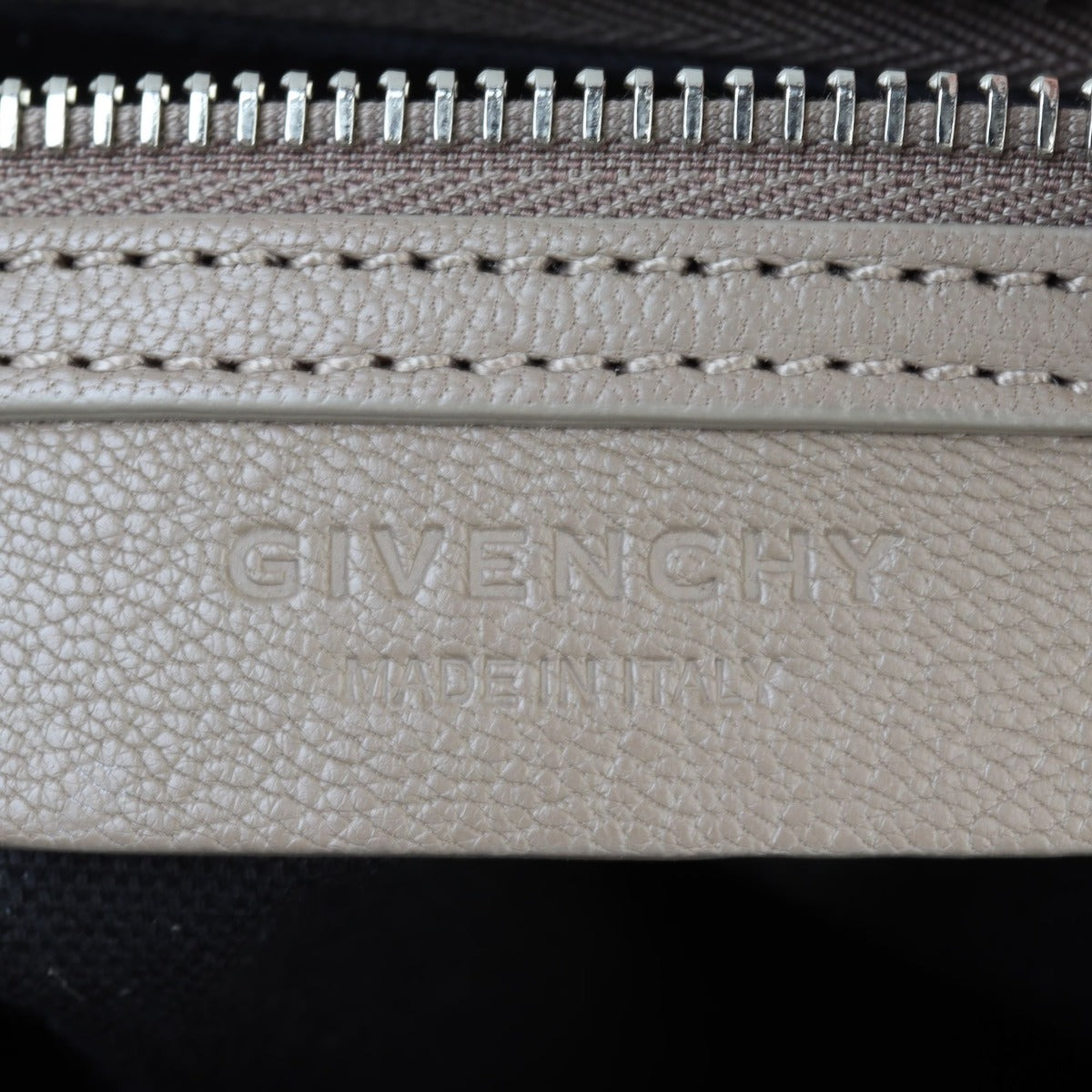Givenchy Antigona Medium