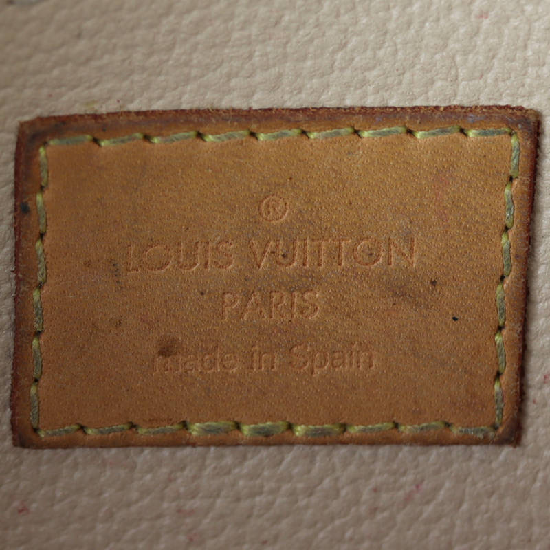 Louis Vuitton Cosmetic Pouch Monogram Interior Stamp