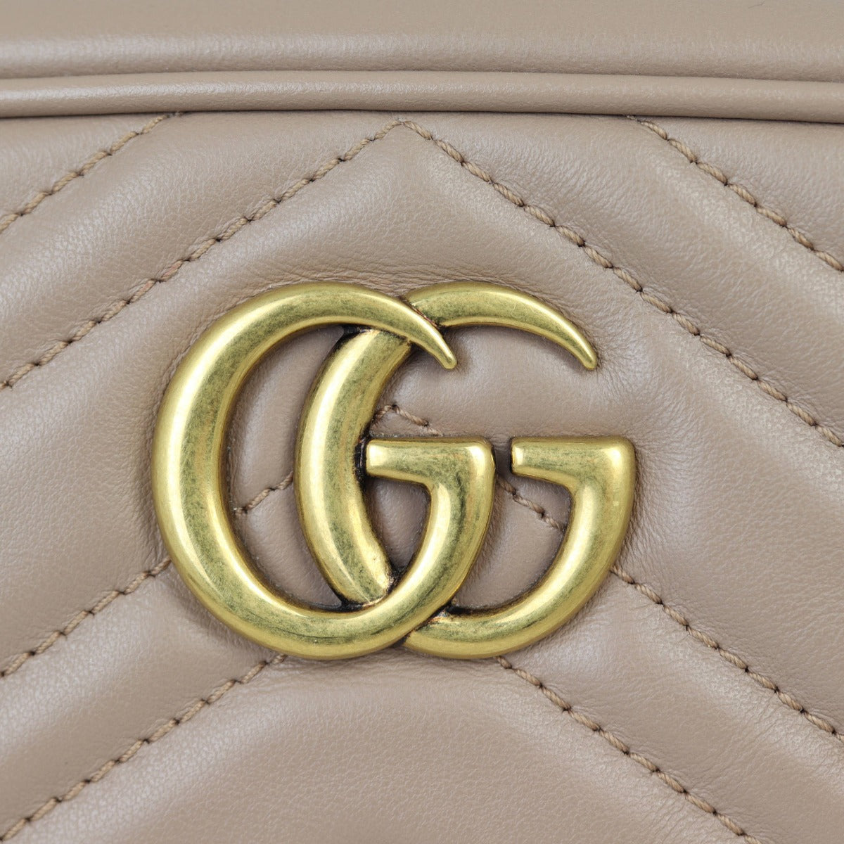 Gucci GG Marmont Mini Camera Bag