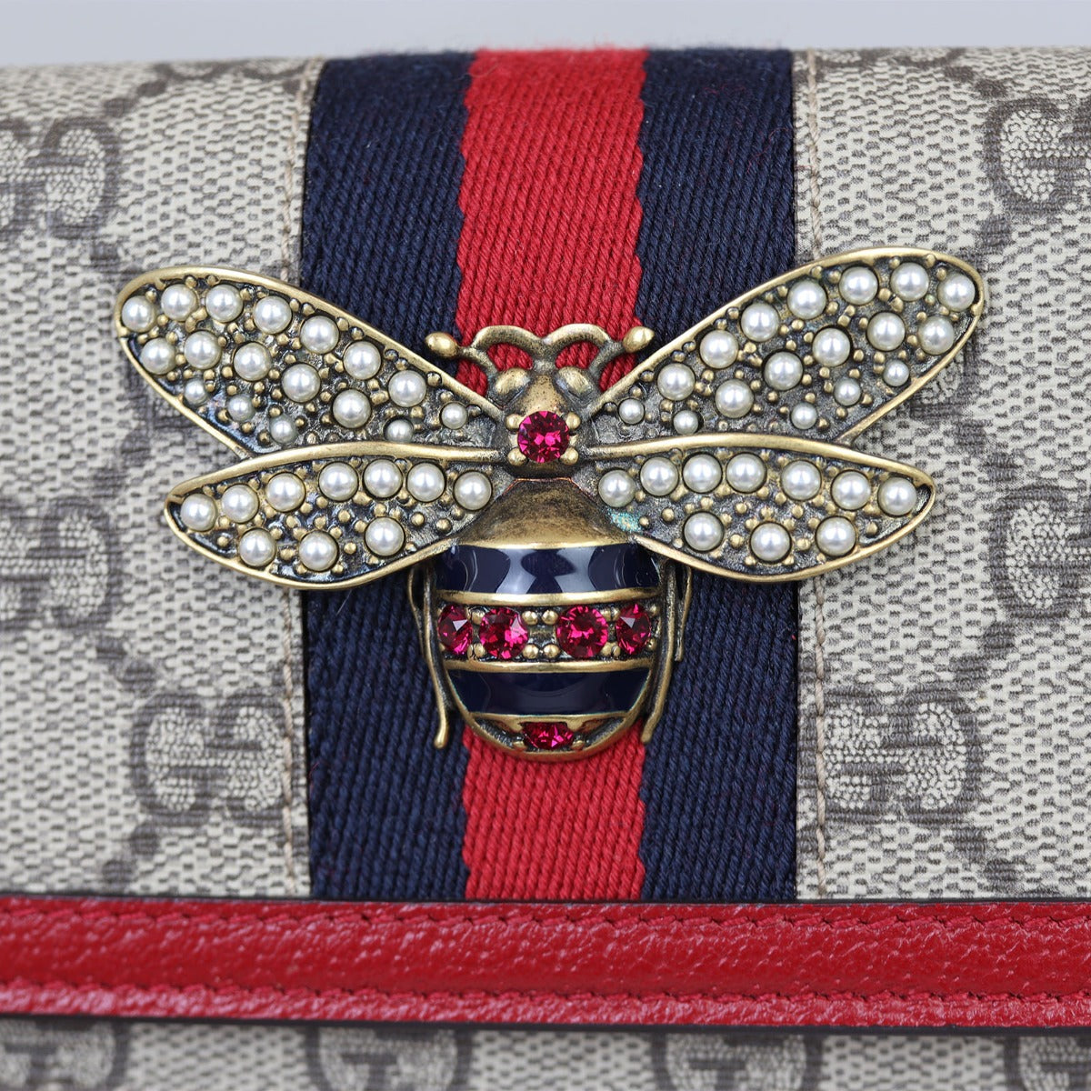 Gucci GG Supreme Queen Margaret Wallet on Chain Charm