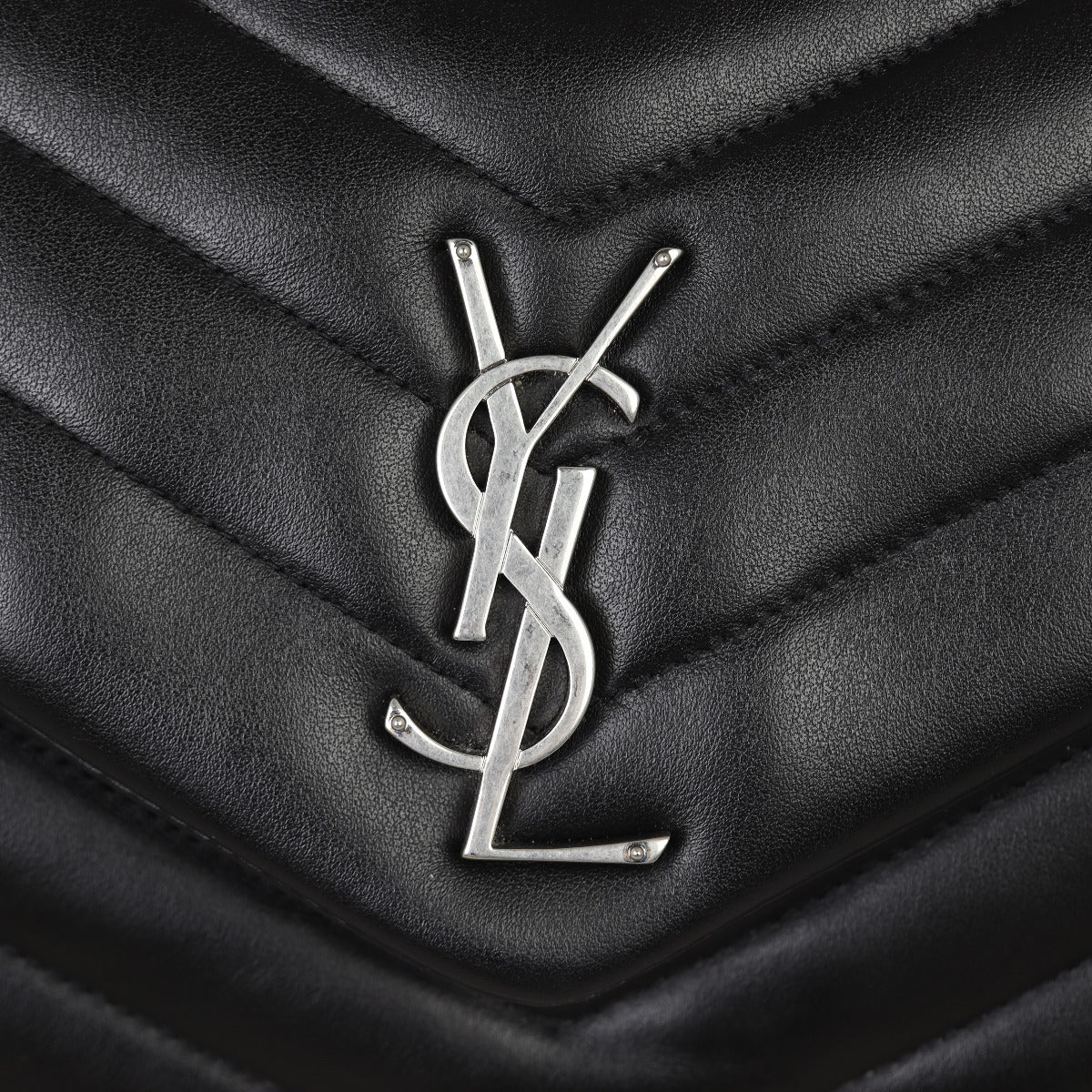 Saint Laurent Lou Lou Large Hardware