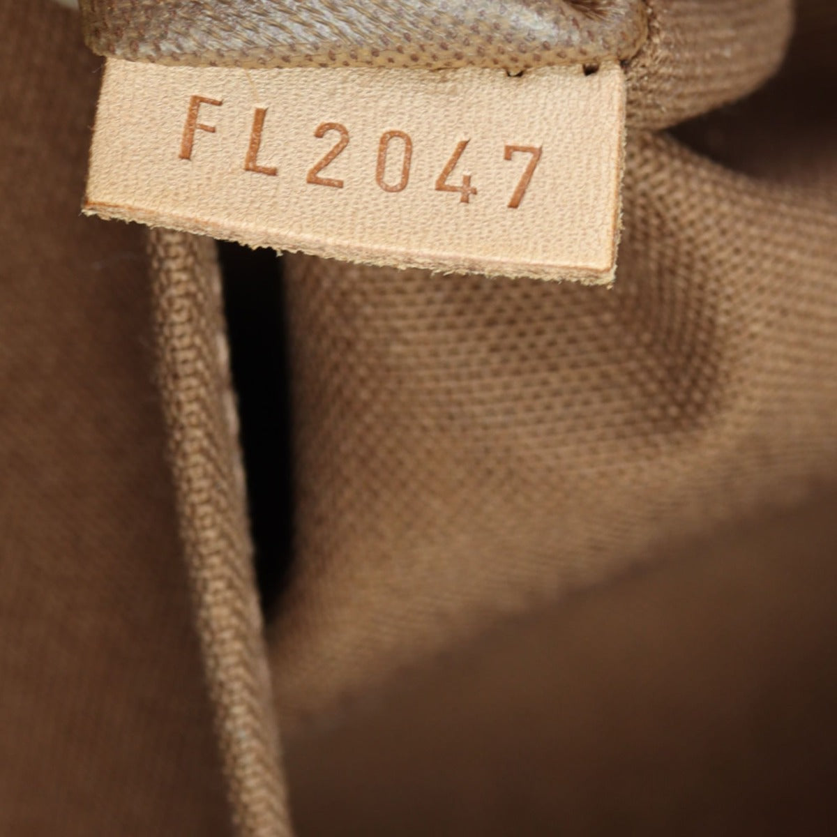 Louis Vuitton Eole 50 Rolling Luggage