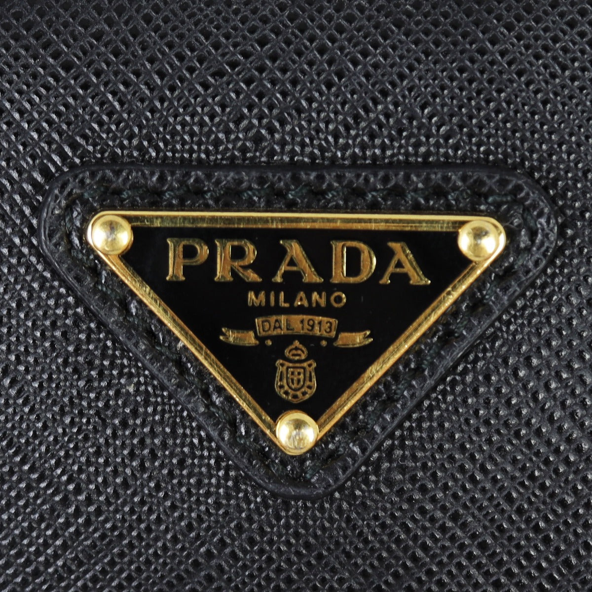 Prada Saffiano Re-edition 2000 Crossbody