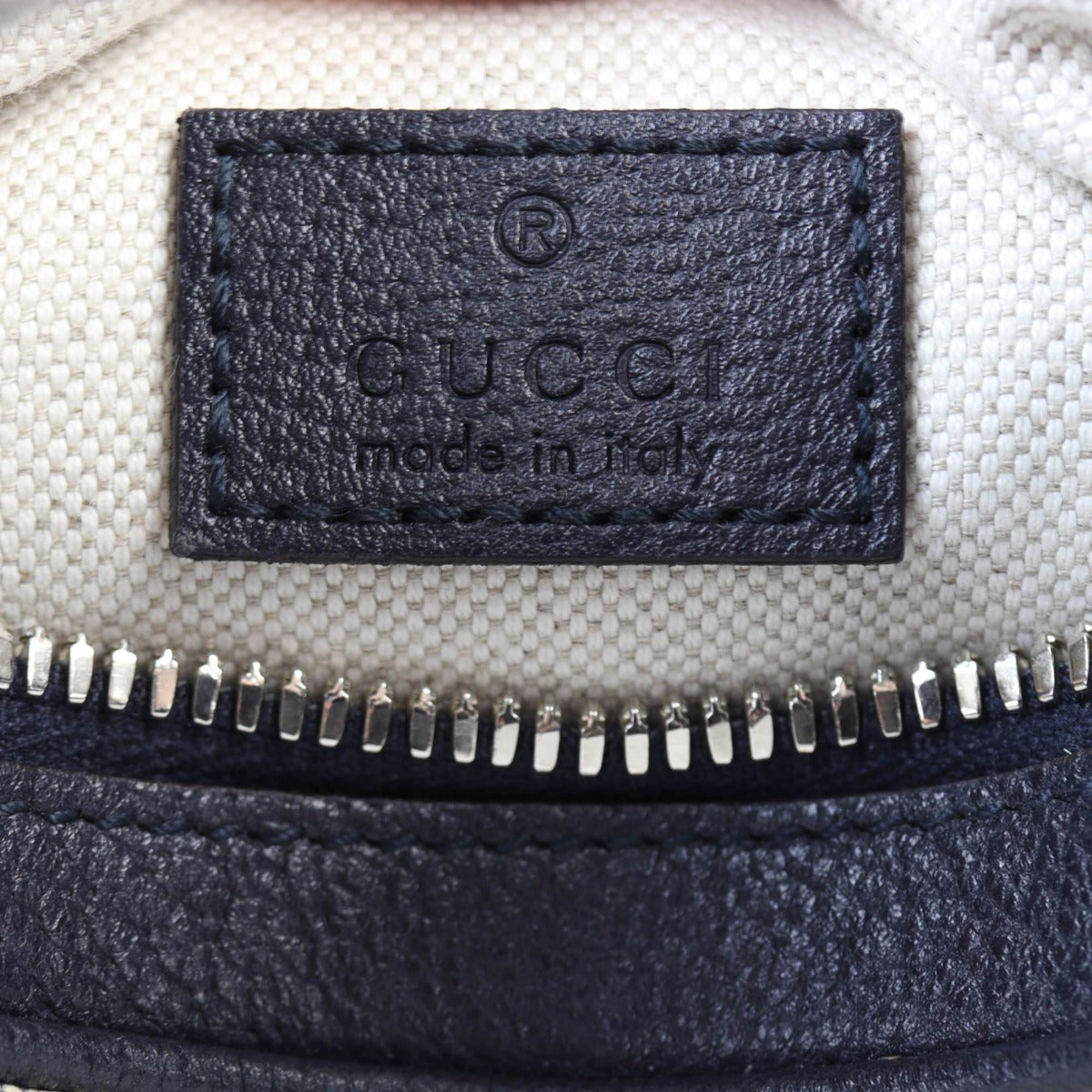 Gucci GG Supreme Attache Shoulder Bag Small