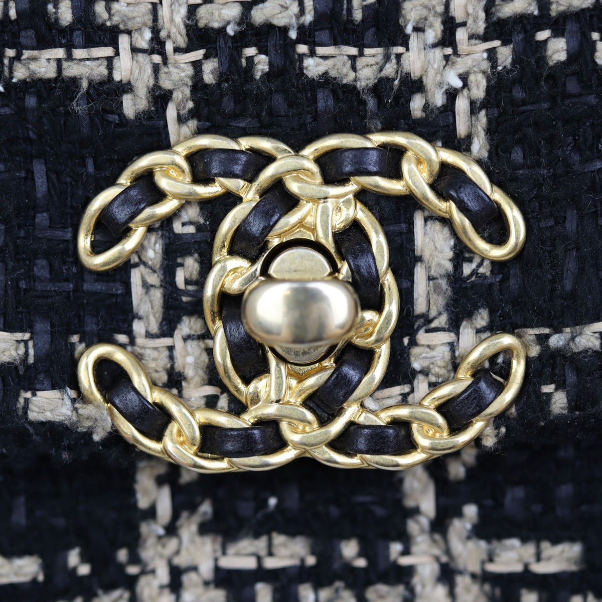 Chanel 19 Tweed Flap Bag Medium Hardware