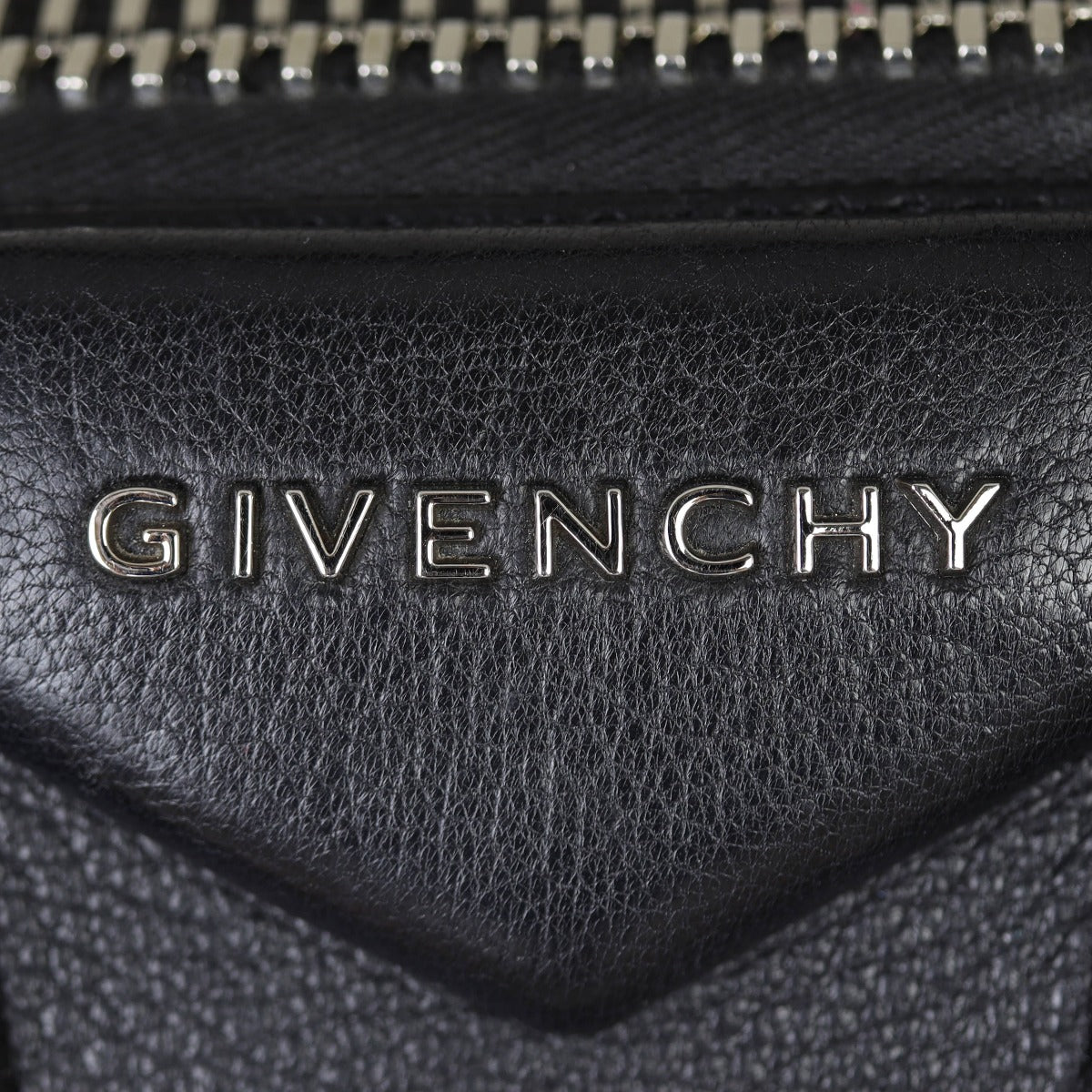 Givenchy Antigona Mini Hardware