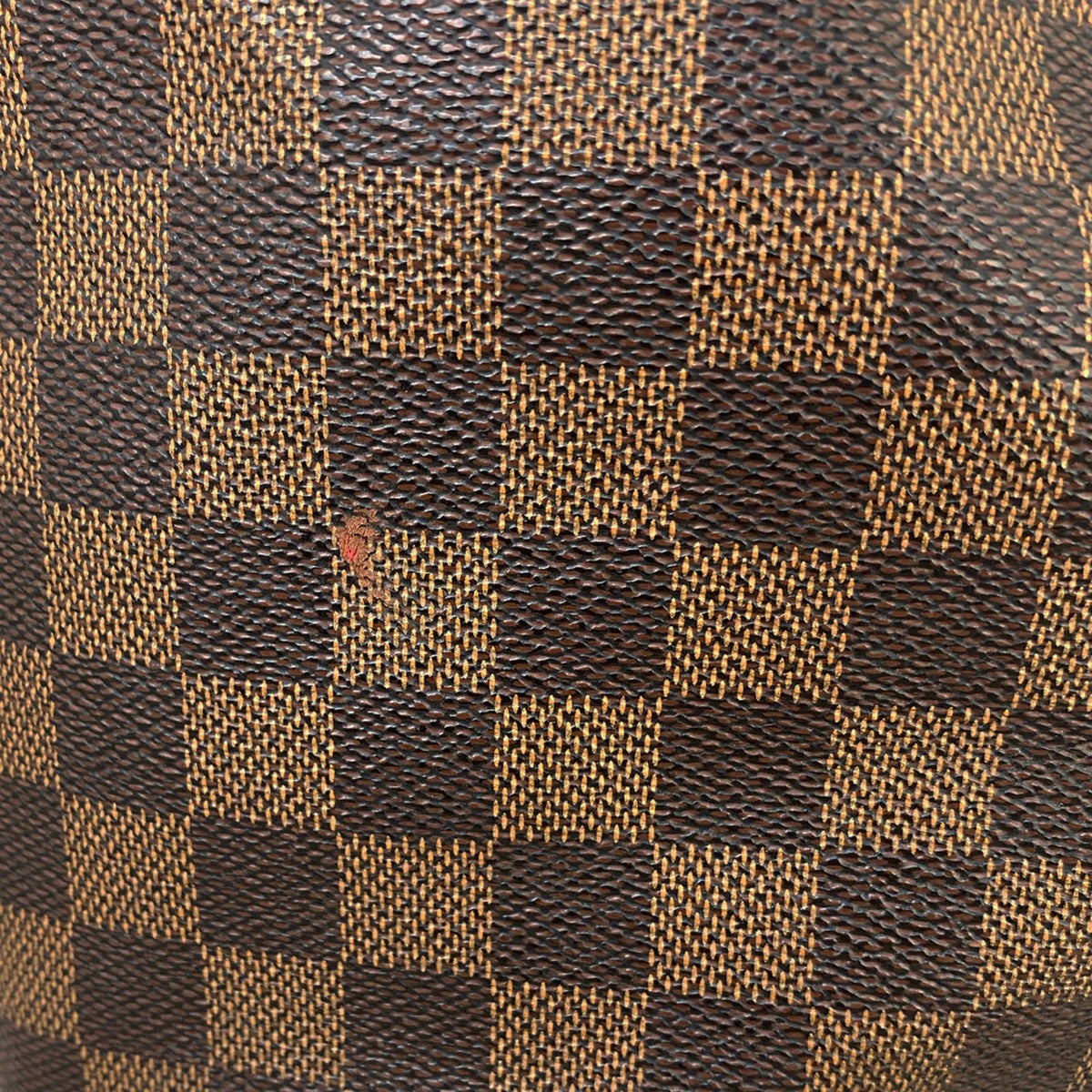 Louis Vuitton Neverfull GM Damier Ebene Scratch