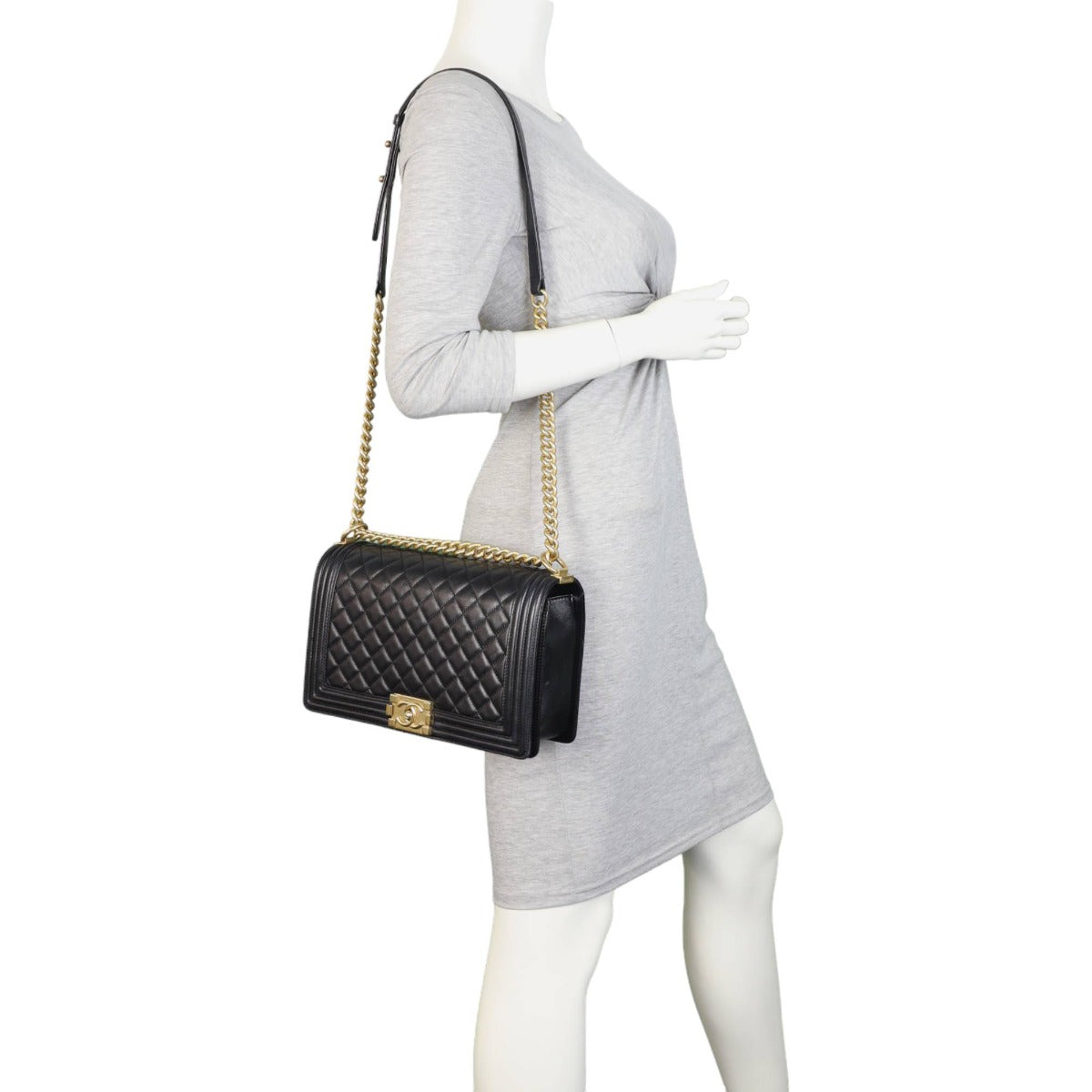 Chanel Boy New Medium | Black 23 Series