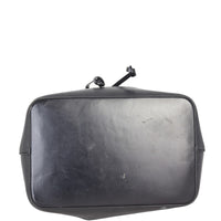 Louis Vuitton NeoNoe Epi