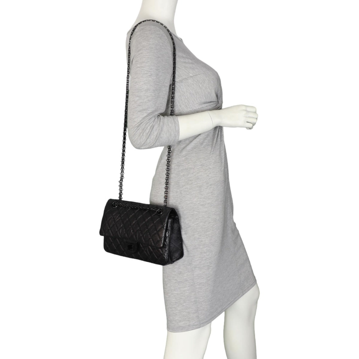 Chanel 2.55 Reissue 225 Double Flap Bag | 30 Series