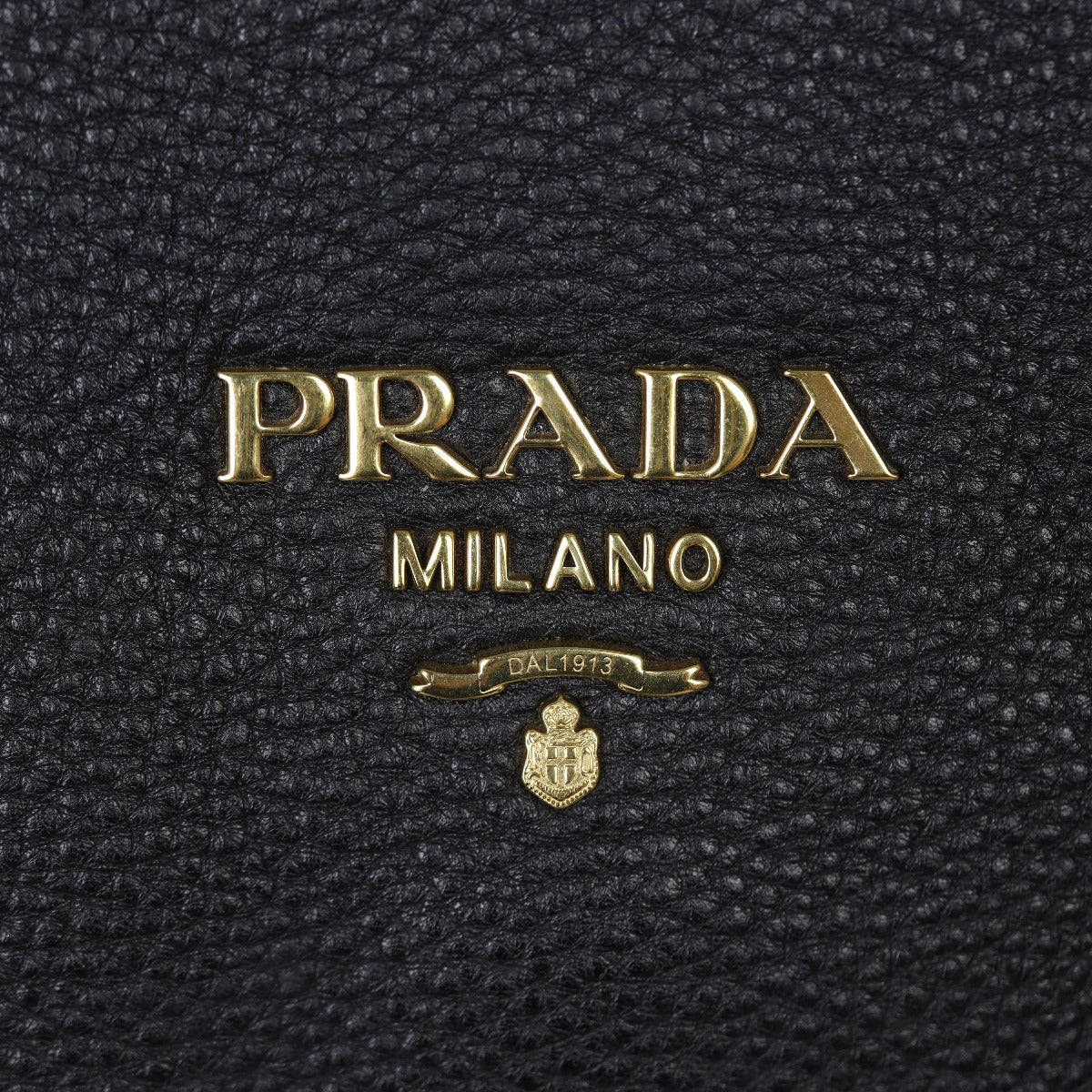 Prada Vitello Daino Zip Tote Harwdare