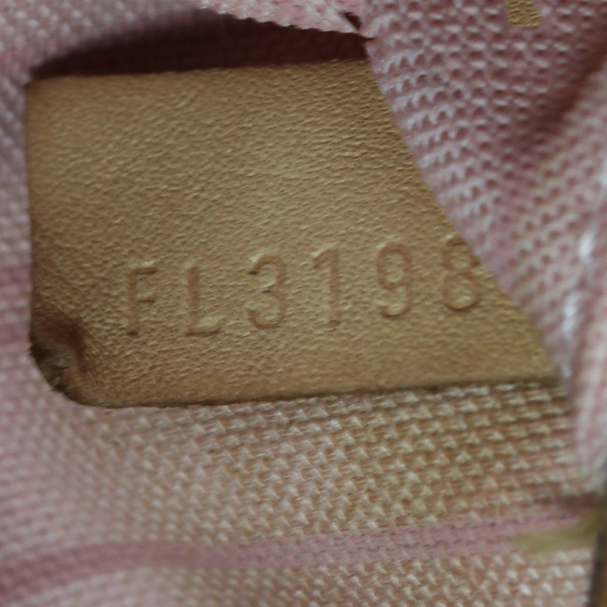 Louis Vuitton Neverfull MM Damier Azur Date Code