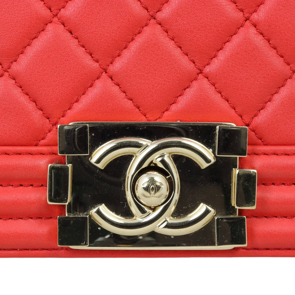 Chanel Boy Old Medium | Red
