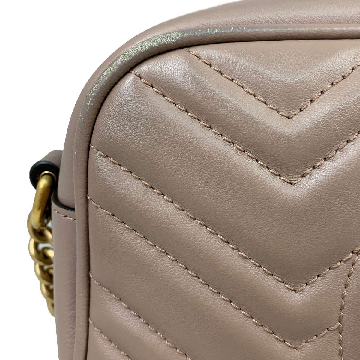 Gucci GG Marmont Small Camera Bag Corner