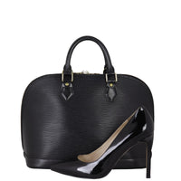 Louis Vuitton Alma PM Epi | Gold Hardware