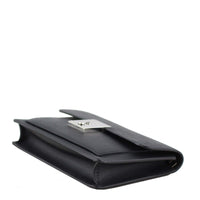 Louis Vuitton Neo Belaia Clutch Epi corner