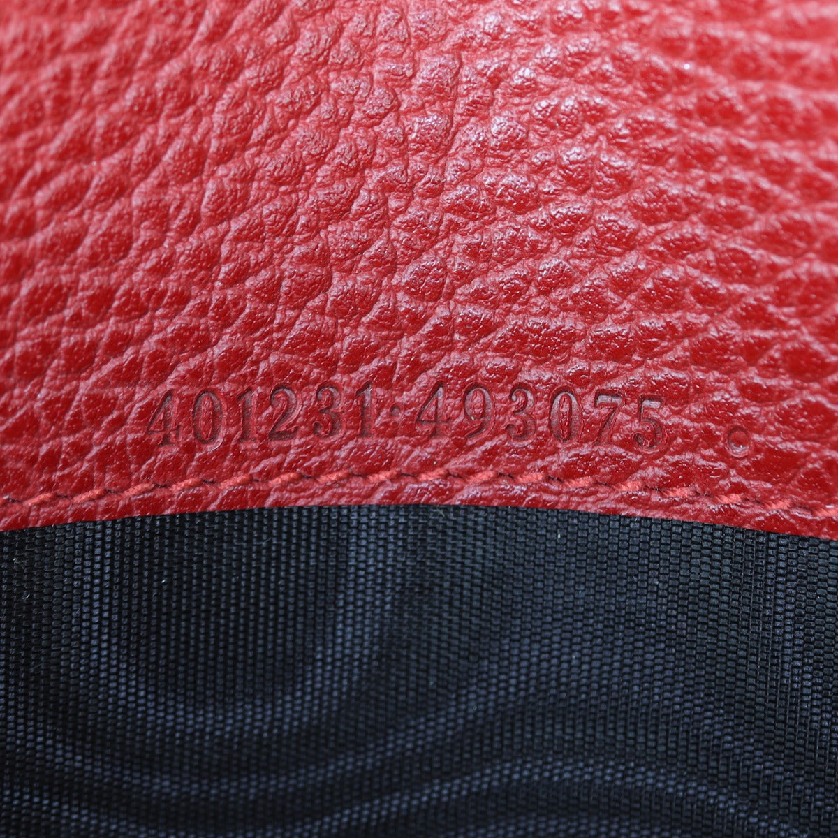 Gucci Dionysus Mini Leather Chain Wallet