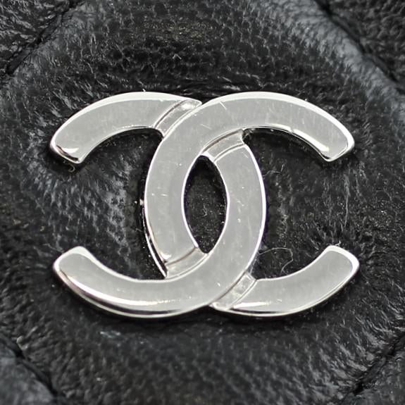 Chanel Classic Card Case hardware