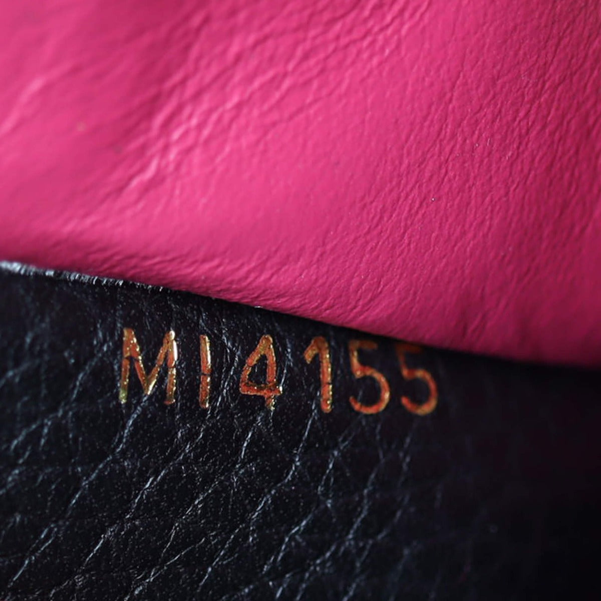 Louis Vuitton Capucines Long Wallet Date Code