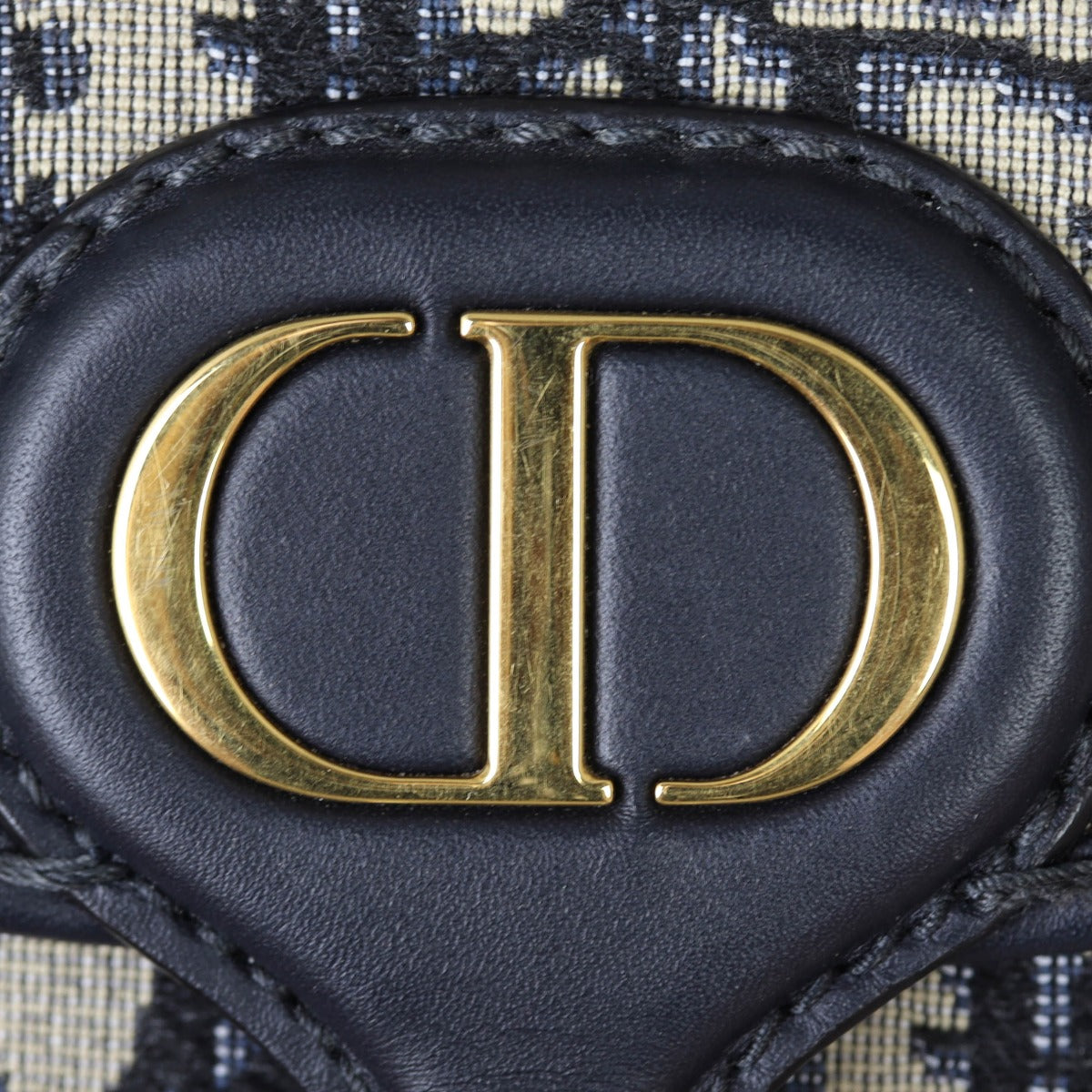 Dior Bobby Medium Oblique Hardware