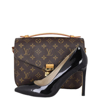 Louis Vuitton Pochette Metis Monogram