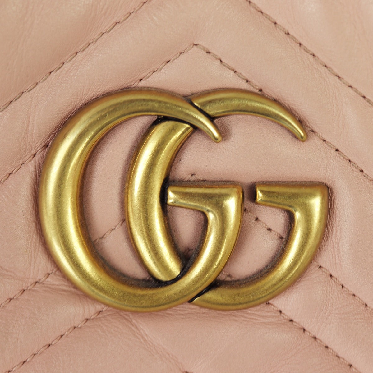 Gucci GG Marmont Matelasse Medium Tote