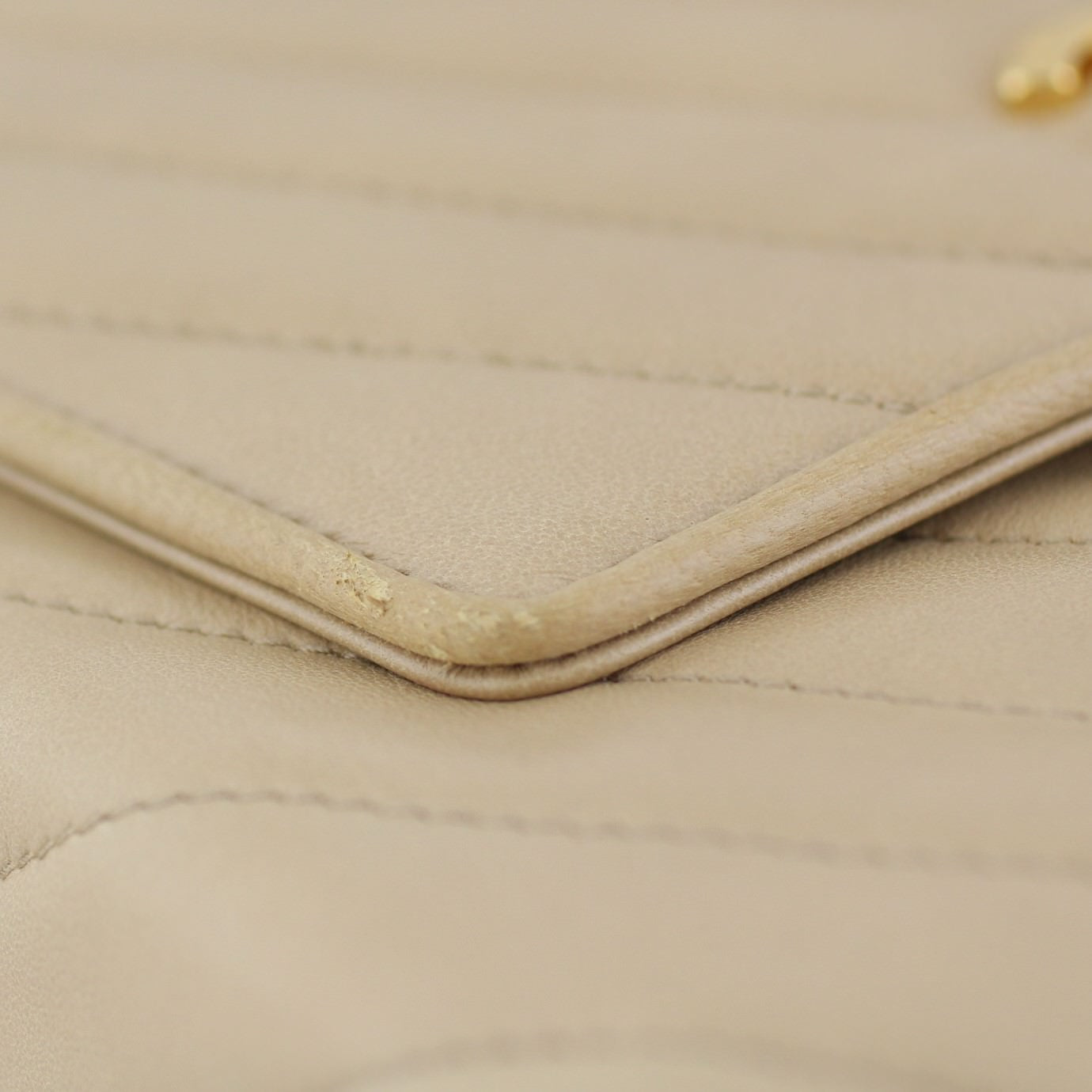 Chanel Chevron Box Flap Vintage wear