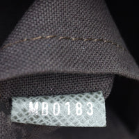 Louis Vuitton Taiga Sasha Messenger