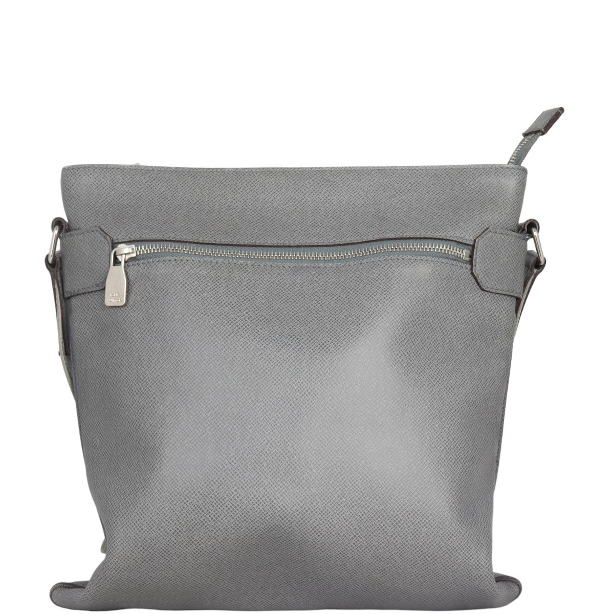 Louis Vuitton Taiga Sasha Messenger