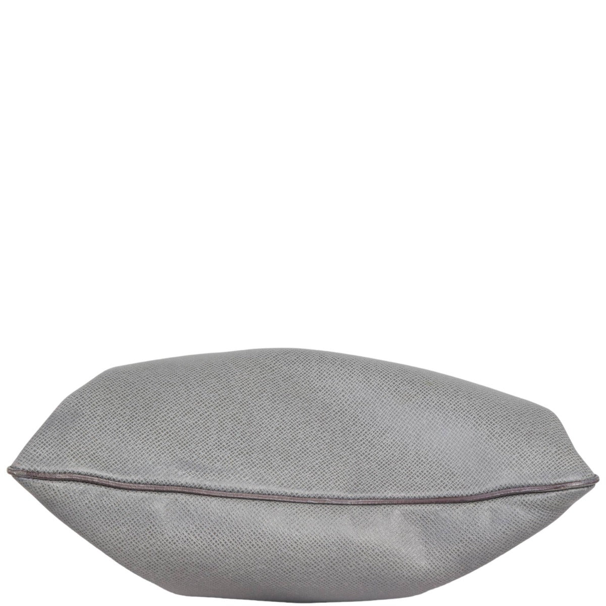 Louis Vuitton Taiga Sasha Messenger