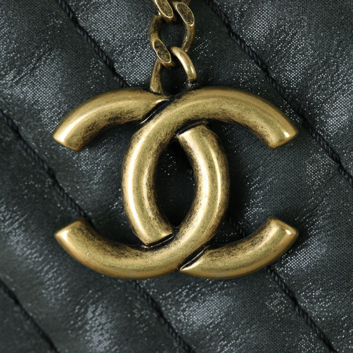 Chanel Iridescent Surpique Chevron Tote Hardware