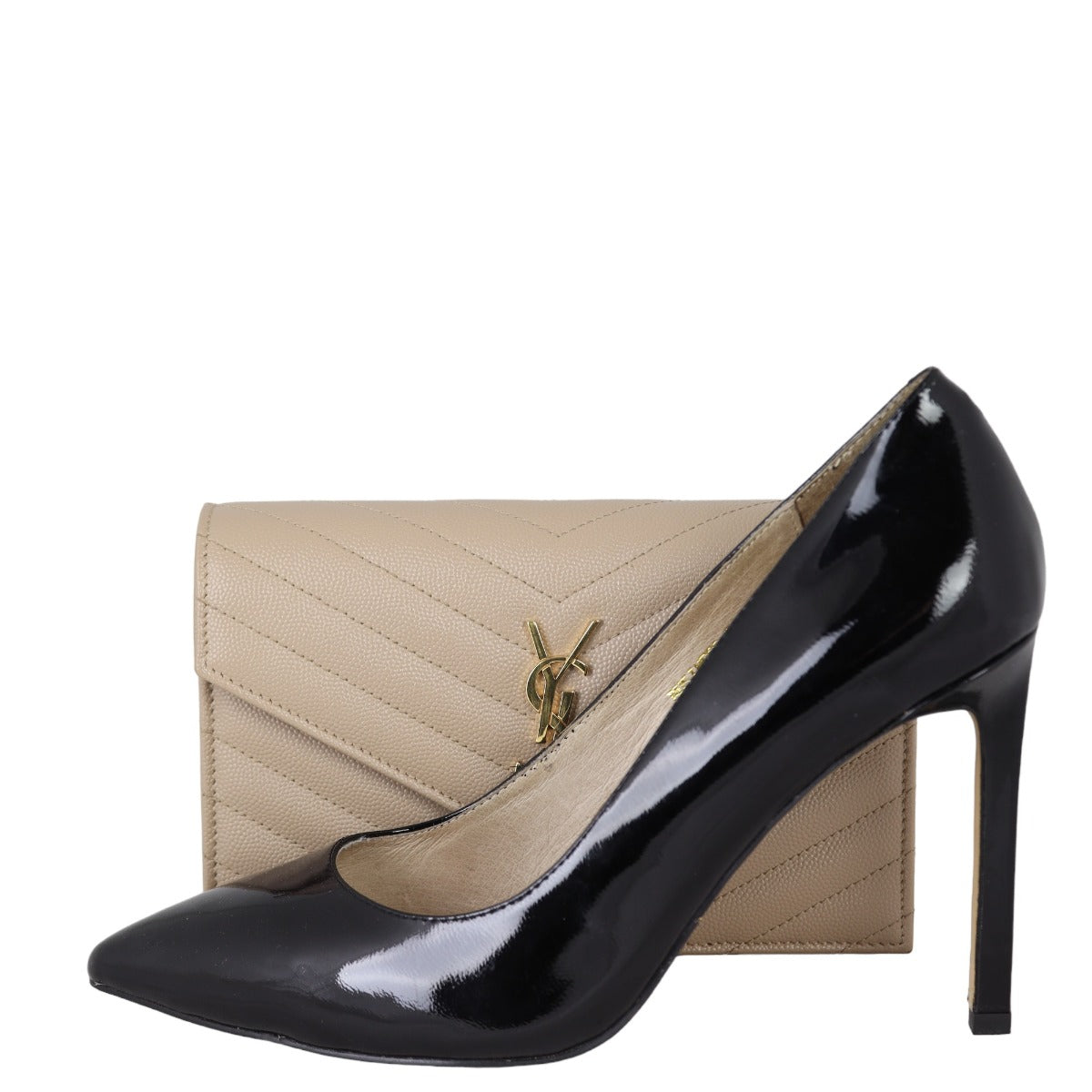 Saint Laurent Cassandre Envelope Chain Wallet