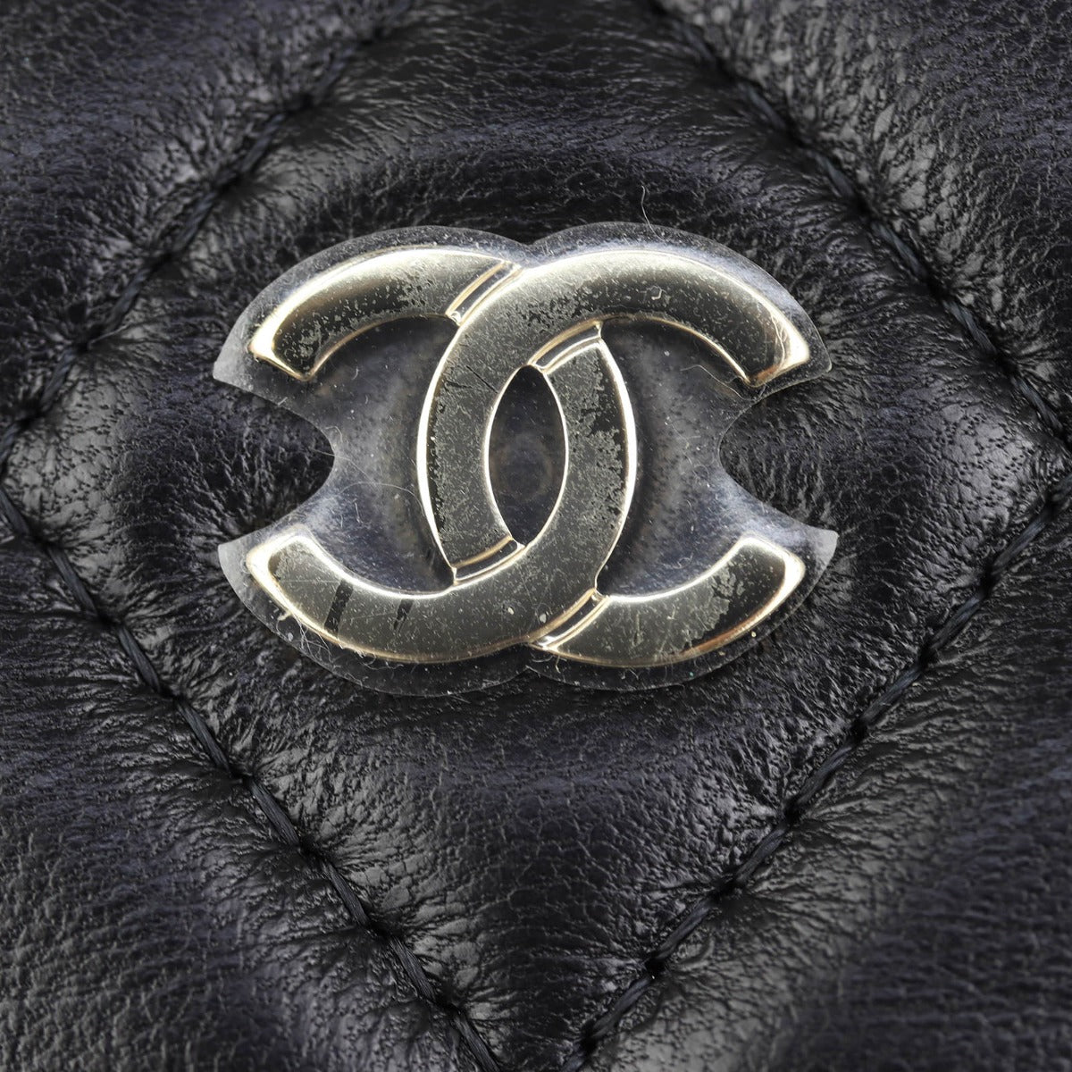 Chanel Quilted Cosmetic Case Medium Hardware