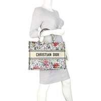 Dior Book Tote Medium Mille Fleurs