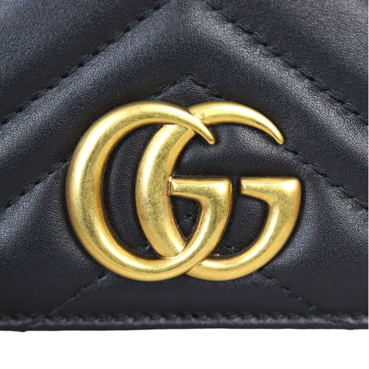 Gucci GG Marmont Super Mini Shoulder Bag