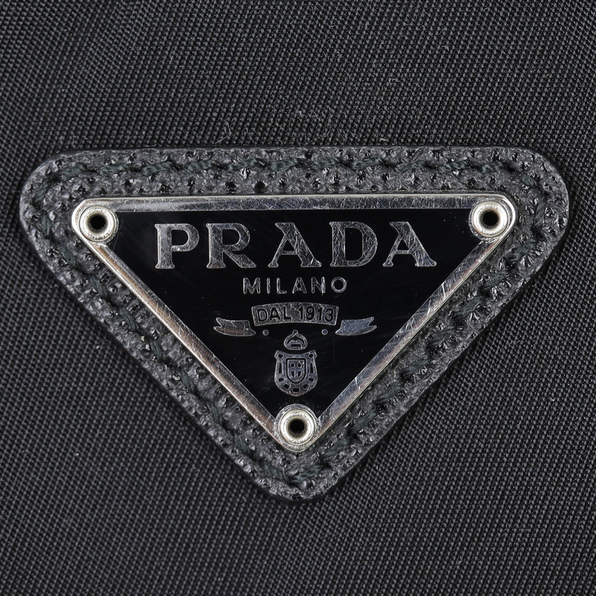 Prada Re-Edition 2005 Tessuto Shoulder Bag Logo