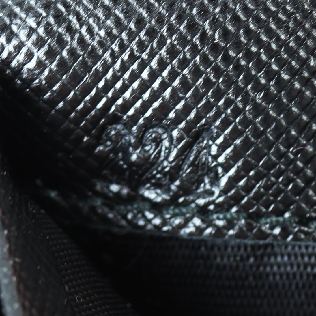 Prada Saffiano Wallet on Chain