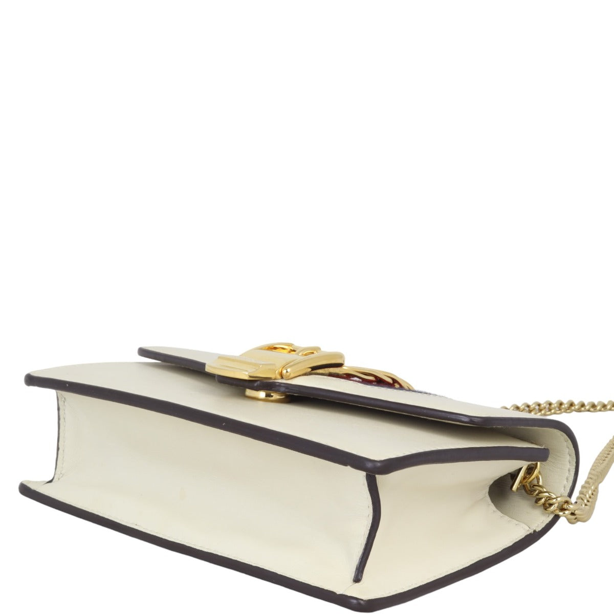 Gucci Sylvie Super Mini Chain Bag