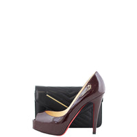 Chanel CC Envelope Wallet on Chain Shoe