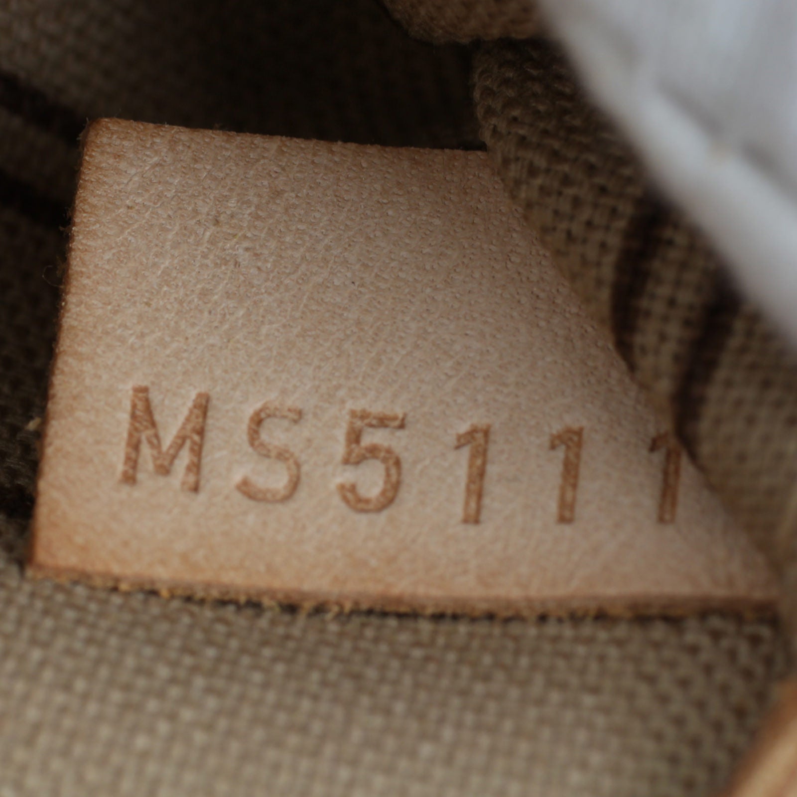 Louis Vuitton Neverfull MM Monogram Code