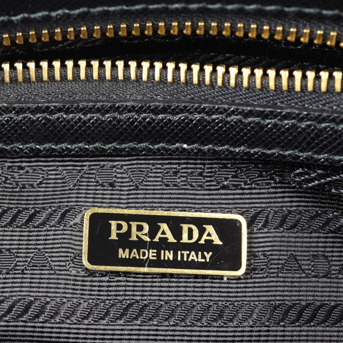 Prada Re-Edition Saffiano Galleria Tote Micro