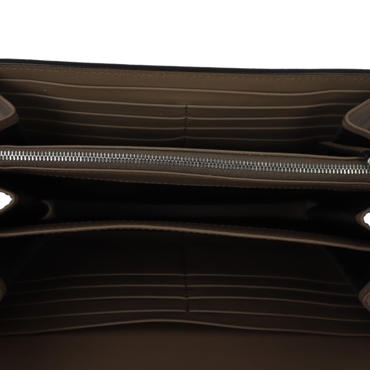 Gucci Dionysus GG Supreme Chain Wallet