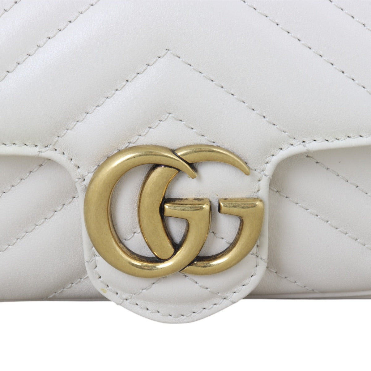 Gucci GG Marmont Matelasse Super Mini Shoulder Bag