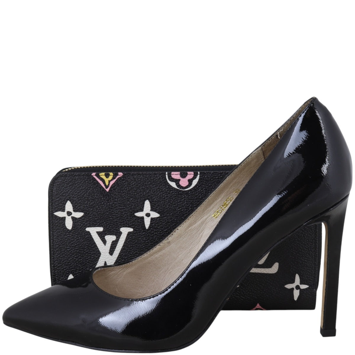 Louis Vuitton Zippy Wallet Monogram Wild at Heart