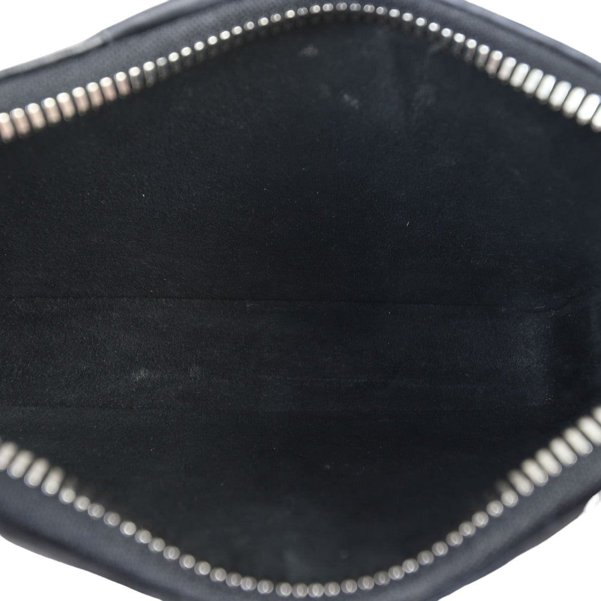 Louis Vuitton Easy Pouch on Strap Epi