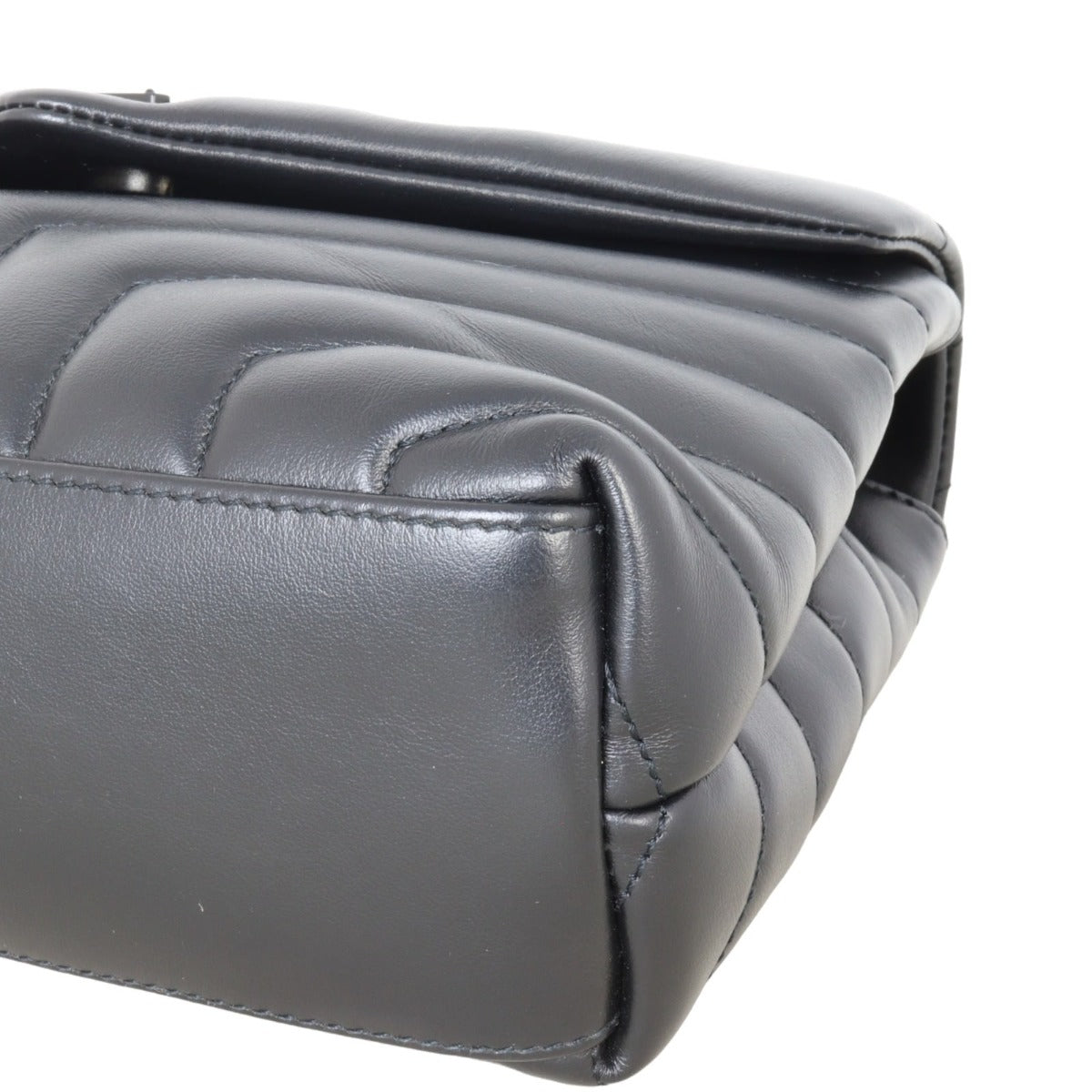 Saint Laurent Loulou Small