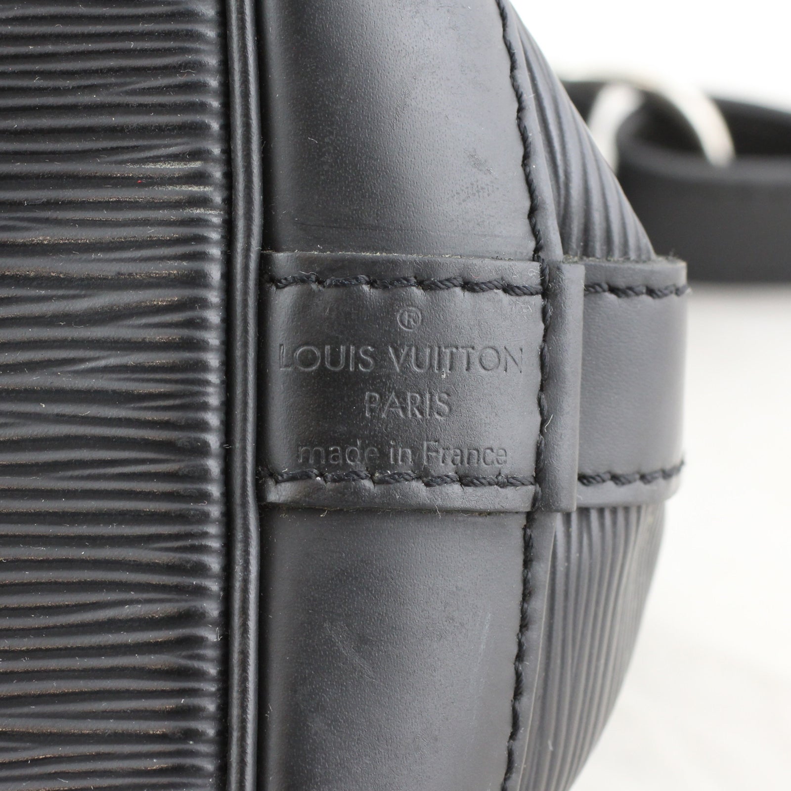 Louis Vuitton Petit Noé Epi Stamp