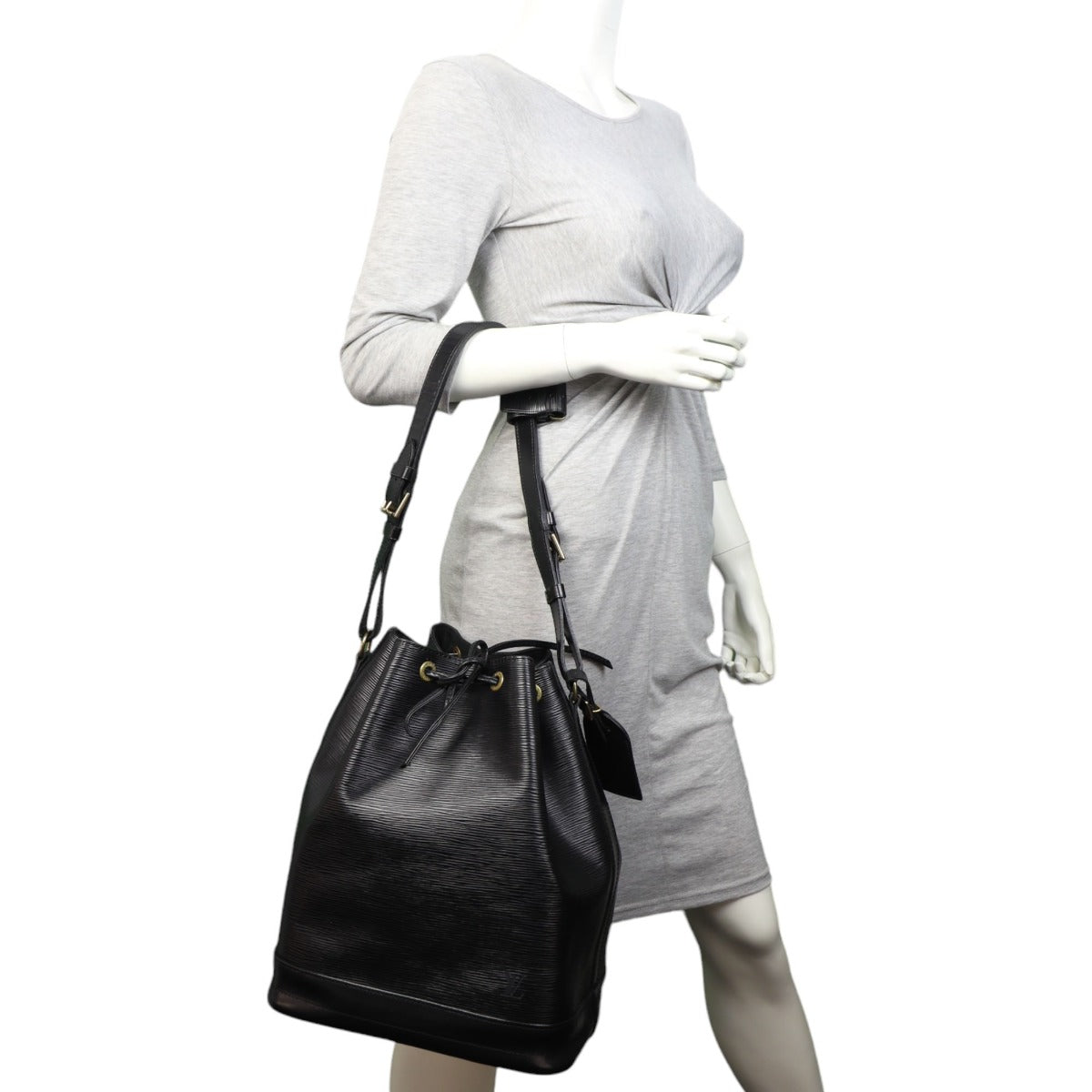 Louis Vuitton Noe Epi