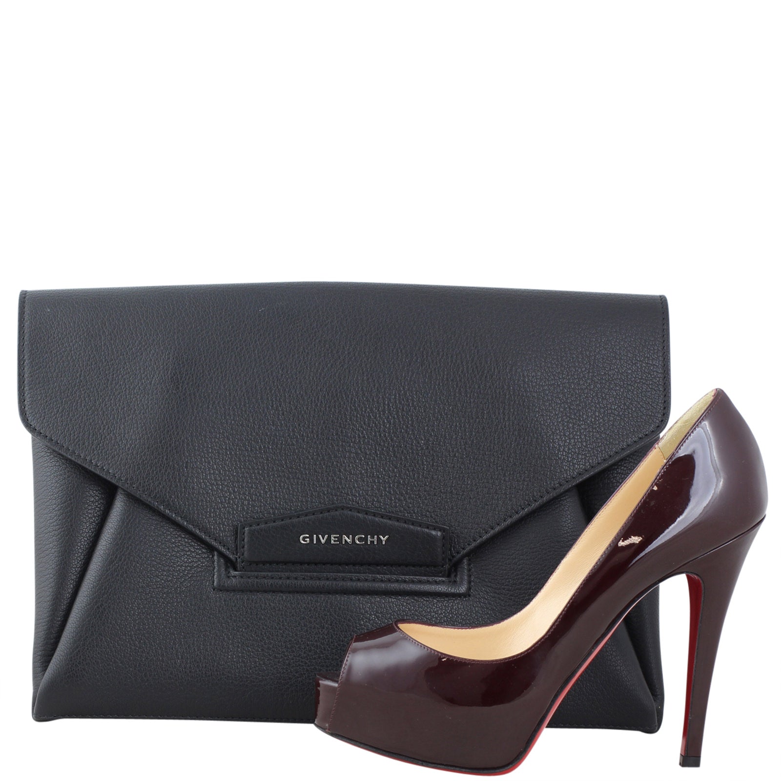 Givenchy Antigona Envelope Clutch Scale
