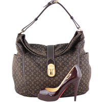 Louis Vuitton Sarah Wallet Monogram Vernis shoe